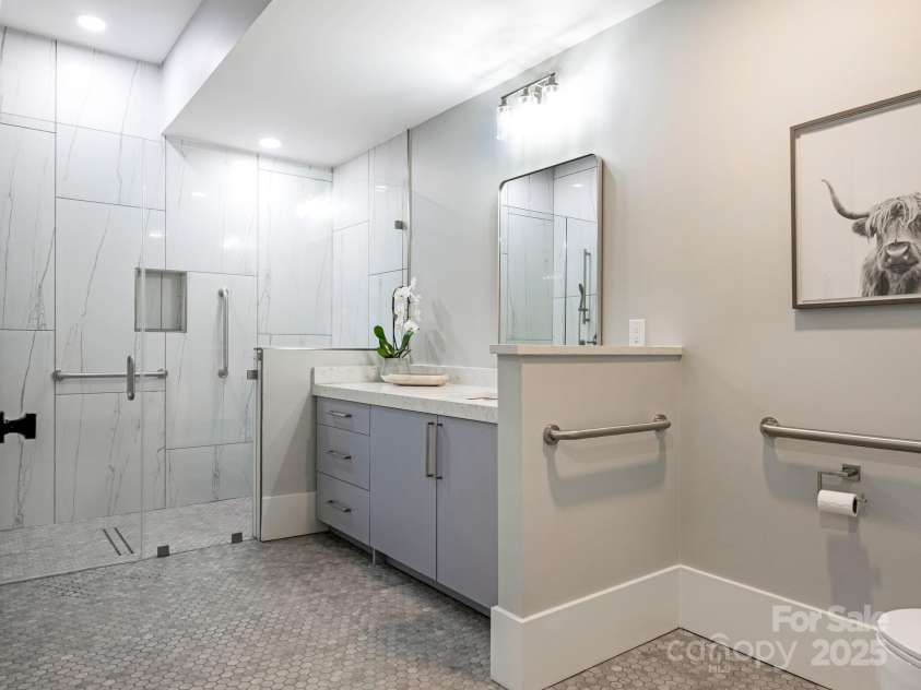 274 Elysian Drive, Mooresville, NC 28117.  MLS# CAR4281477, YatesRealty ID 34448. Full Bathroom