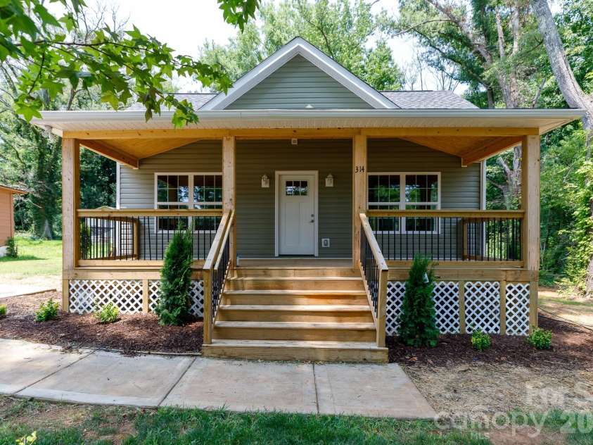 314 Friedheim Road, Rock Hill, SC 29730.  MLS# CAR4399533, YatesRealty ID 34449. 