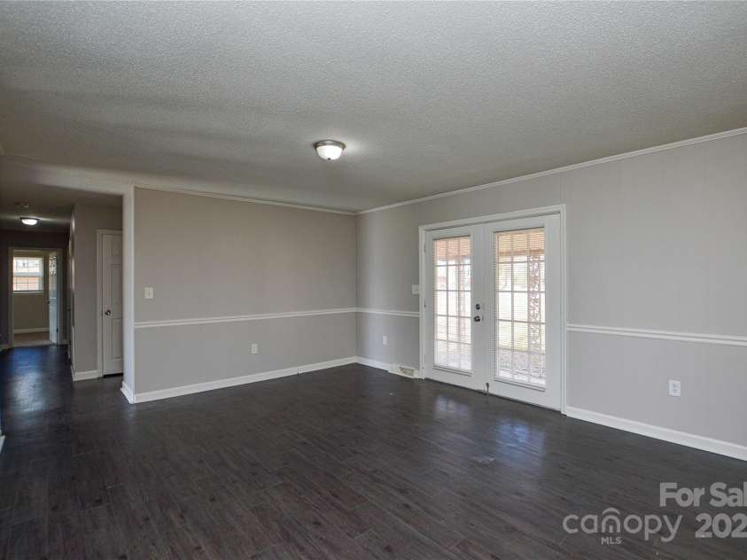 571 Amity Avenue, Concord, NC 28025.  MLS# CAR4230998, YatesRealty ID 3445. 