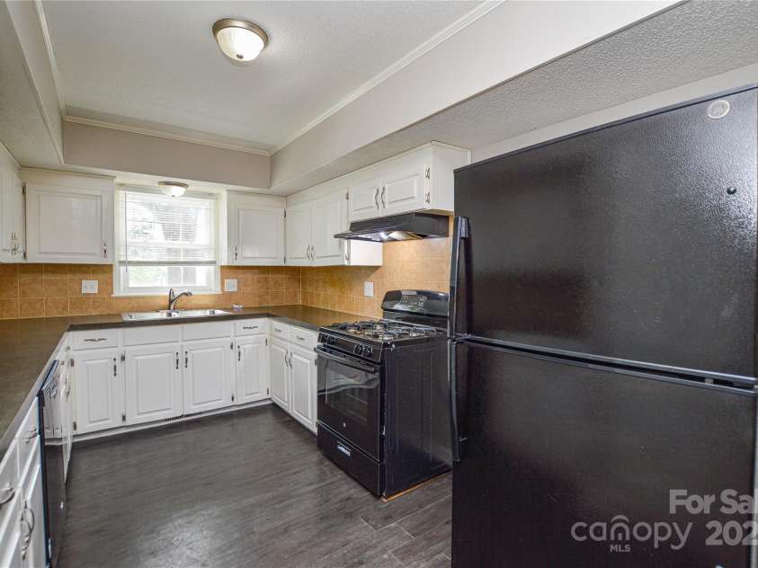 571 Amity Avenue, Concord, NC 28025.  MLS# CAR4230998, YatesRealty ID 3445. 