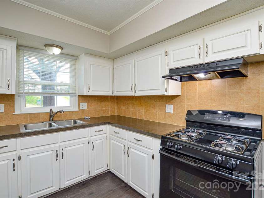 571 Amity Avenue, Concord, NC 28025.  MLS# CAR4230998, YatesRealty ID 3445. 