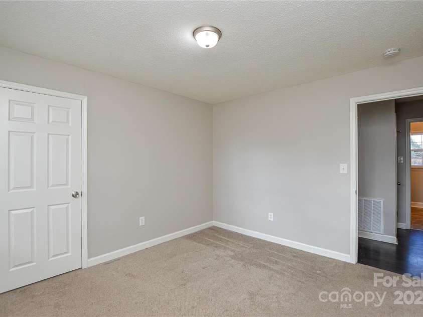 571 Amity Avenue, Concord, NC 28025.  MLS# CAR4230998, YatesRealty ID 3445. 