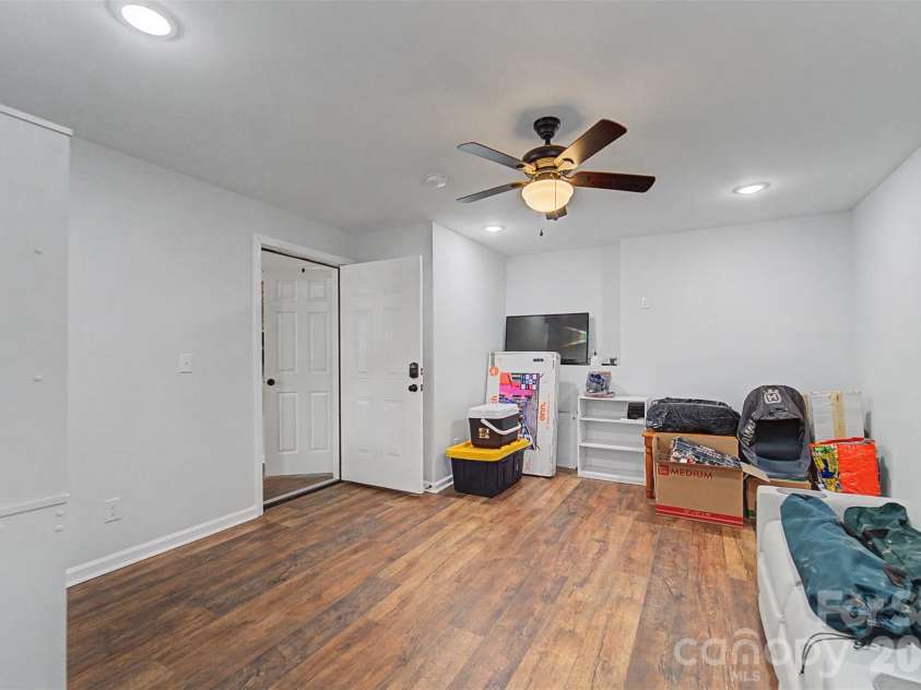 89 Stratford Place, Sylva, NC 28779.  MLS# CAR4354206, YatesRealty ID 3445. 