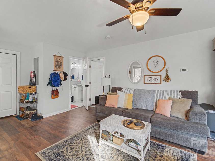 89 Stratford Place, Sylva, NC 28779.  MLS# CAR4354206, YatesRealty ID 3445. 