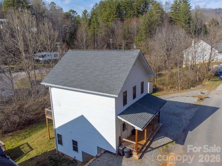 89 Stratford Place, Sylva, NC 28779.  MLS# CAR4354206, YatesRealty ID 3445. 