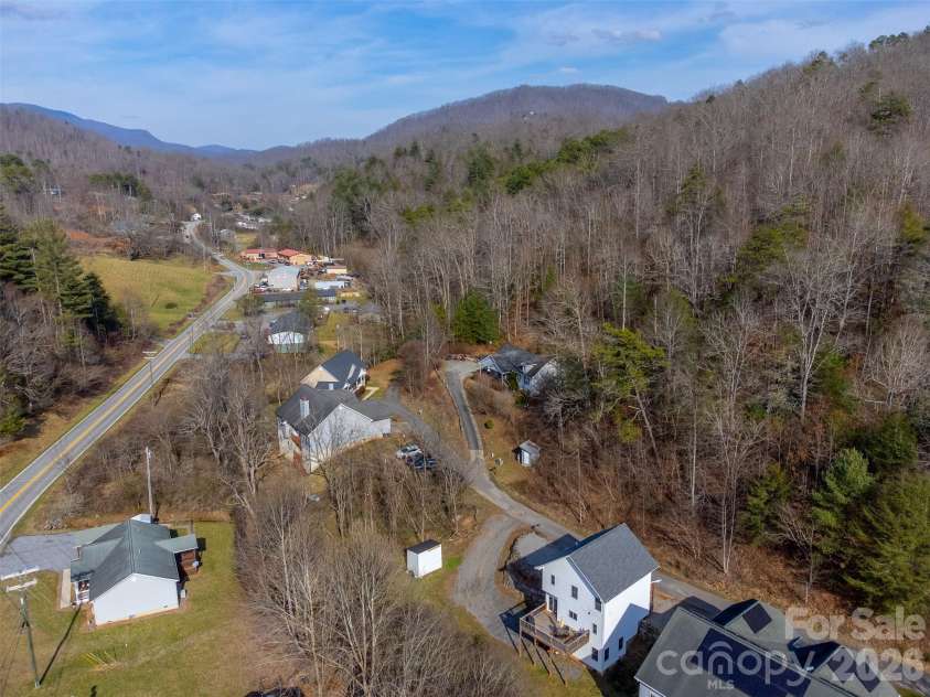 89 Stratford Place, Sylva, NC 28779.  MLS# CAR4354206, YatesRealty ID 3445. 