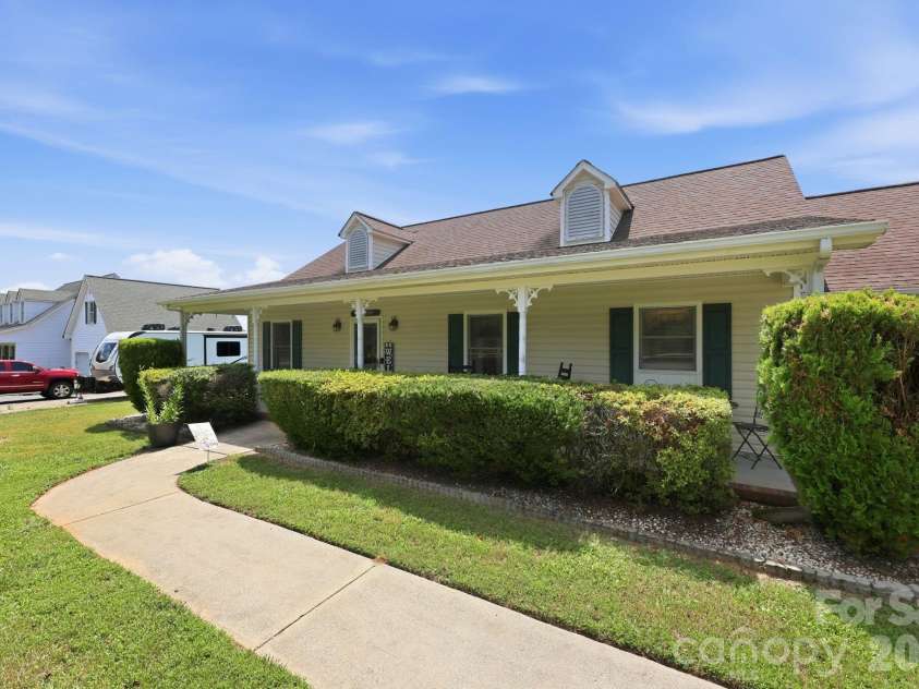 25472 Millingport Road, Locust, NC 28097.  MLS# CAR4351662, YatesRealty ID 34450. 
