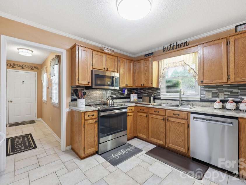 25472 Millingport Road, Locust, NC 28097.  MLS# CAR4351662, YatesRealty ID 34450. 