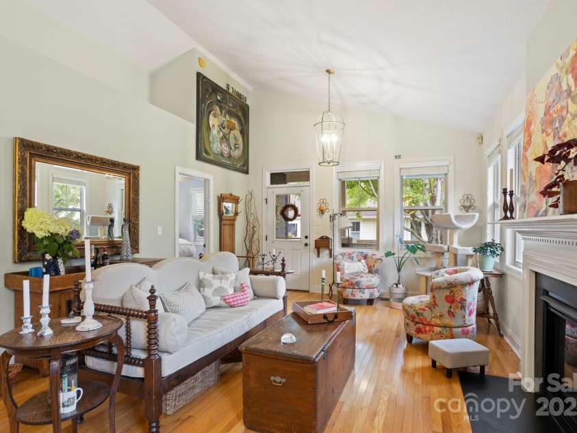 476 Village Greenway None, Flat Rock, NC 28731.  MLS# CAR4286291, YatesRealty ID 34451. 