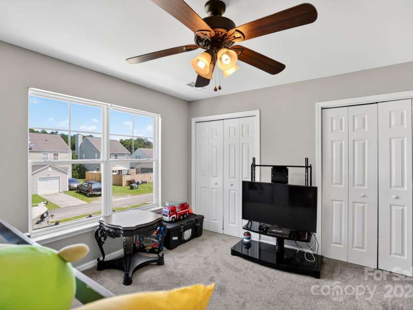 202 Killarney Trail, Moncks Corner, SC 29461.  MLS# CAR4295489, YatesRealty ID 34452. 