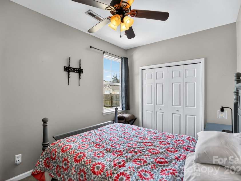 202 Killarney Trail, Moncks Corner, SC 29461.  MLS# CAR4328977, YatesRealty ID 34452. 