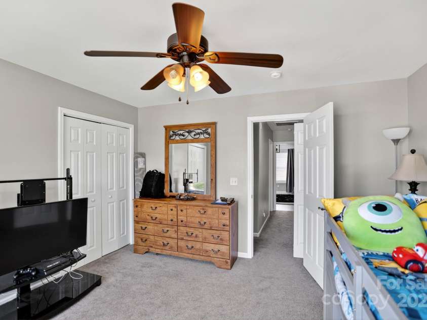 202 Killarney Trail, Moncks Corner, SC 29461.  MLS# CAR4328977, YatesRealty ID 34452. 