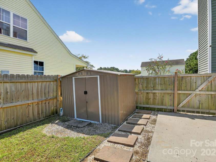 202 Killarney Trail, Moncks Corner, SC 29461.  MLS# CAR4328977, YatesRealty ID 34452. 