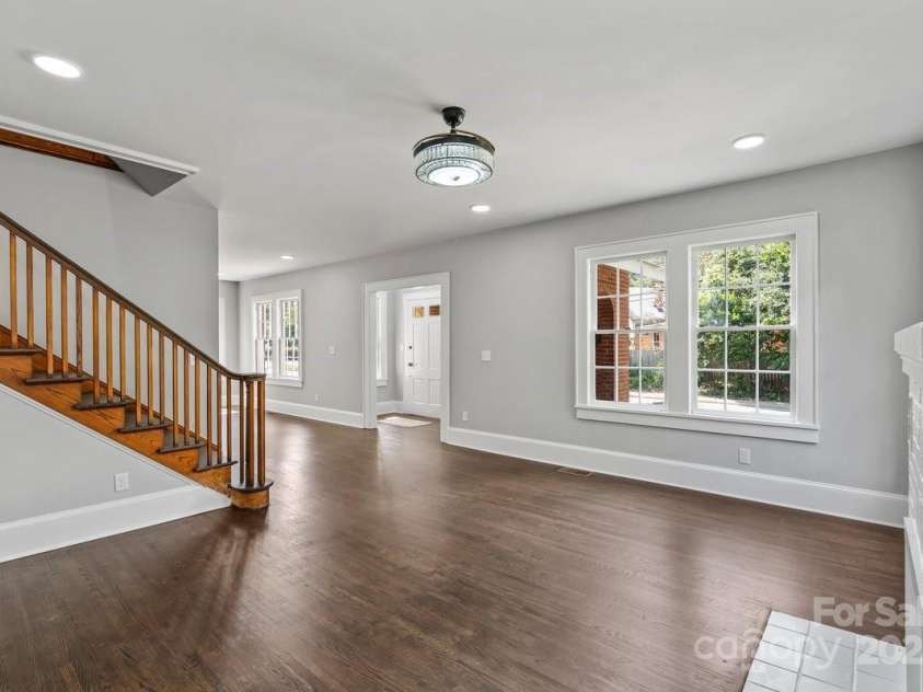 303 Lancaster Avenue, Monroe, NC 28112.  MLS# CAR4287621, YatesRealty ID 34454. 