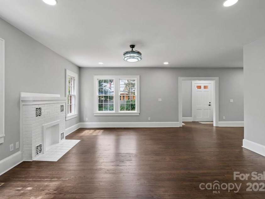 303 Lancaster Avenue, Monroe, NC 28112.  MLS# CAR4287621, YatesRealty ID 34454. 