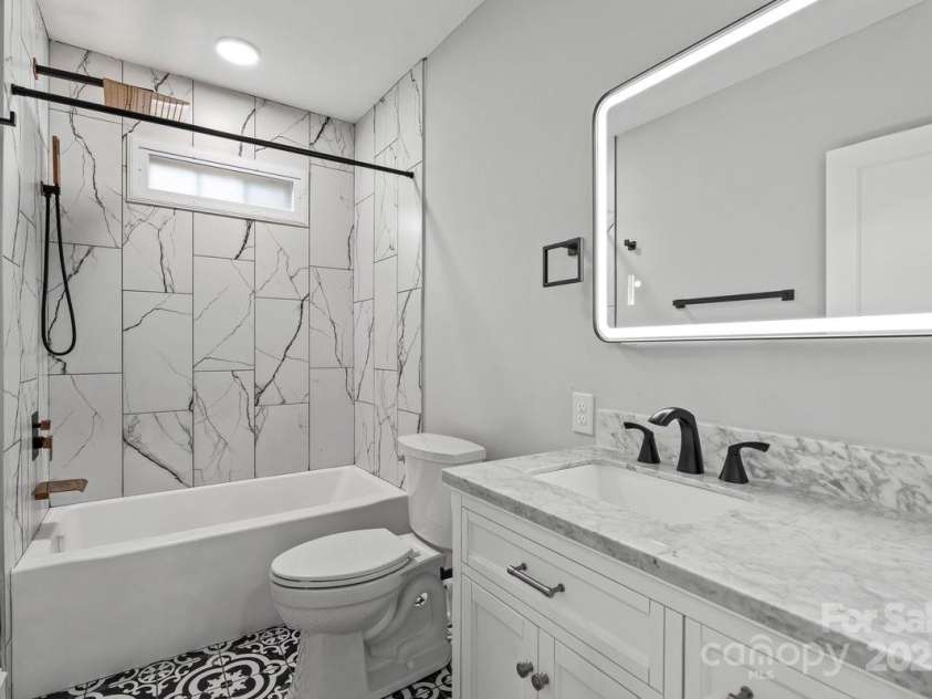 303 Lancaster Avenue, Monroe, NC 28112.  MLS# CAR4287621, YatesRealty ID 34454. 