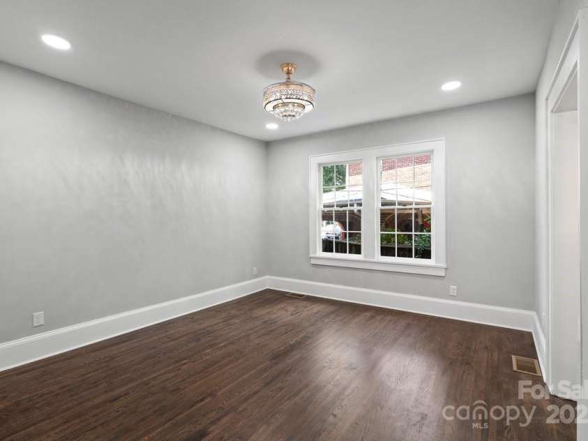 303 Lancaster Avenue, Monroe, NC 28112.  MLS# CAR4287621, YatesRealty ID 34454. 