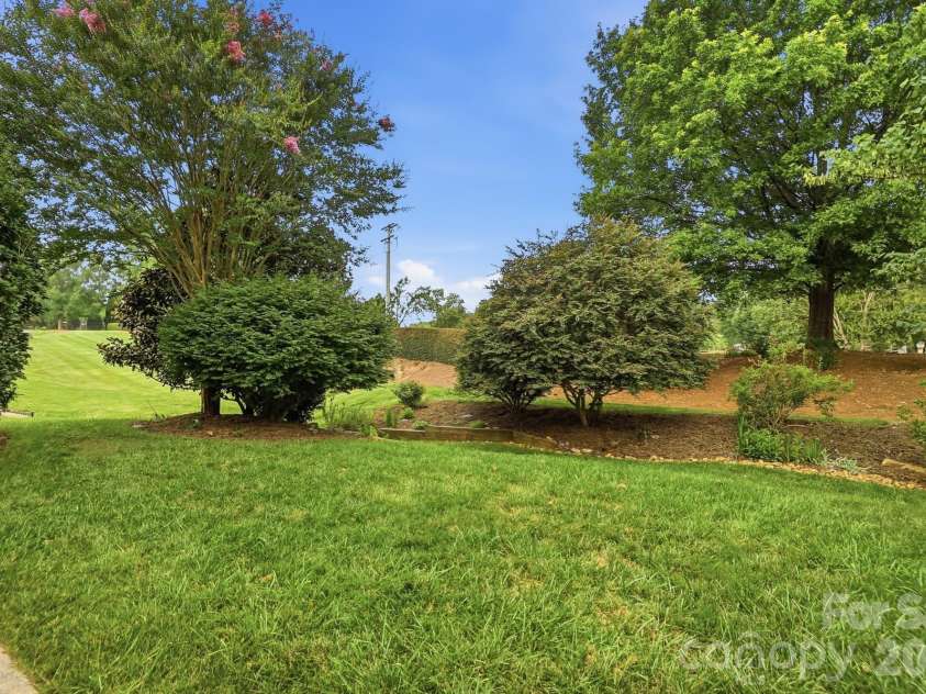 1220 Afternoon Sun Road, Matthews, NC 28104.  MLS# CAR4388789, YatesRealty ID 34455. 