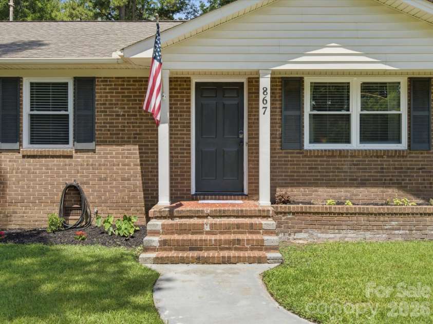 867 Lombardy Road, Rock Hill, SC 29730.  MLS# CAR4399576, YatesRealty ID 34456. 