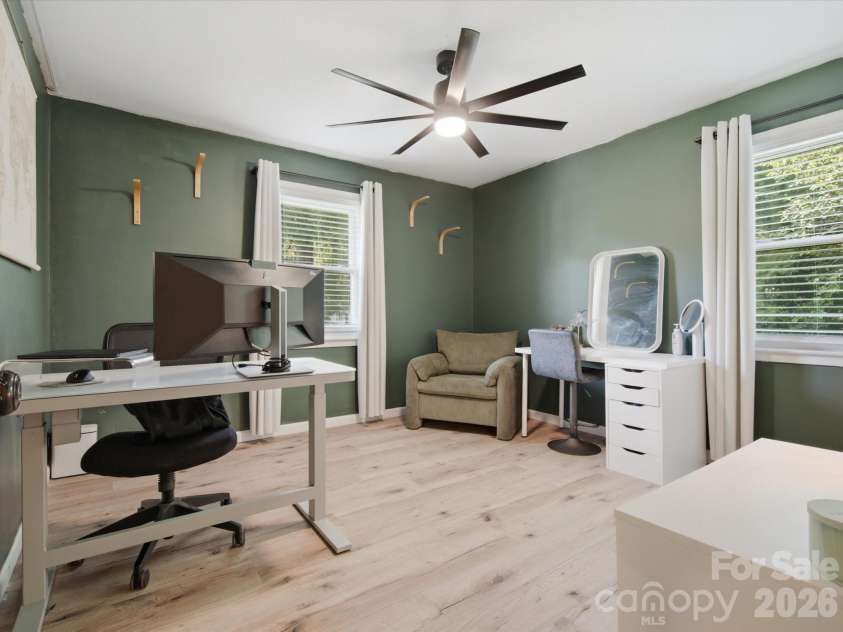 867 Lombardy Road, Rock Hill, SC 29730.  MLS# CAR4399576, YatesRealty ID 34456. 