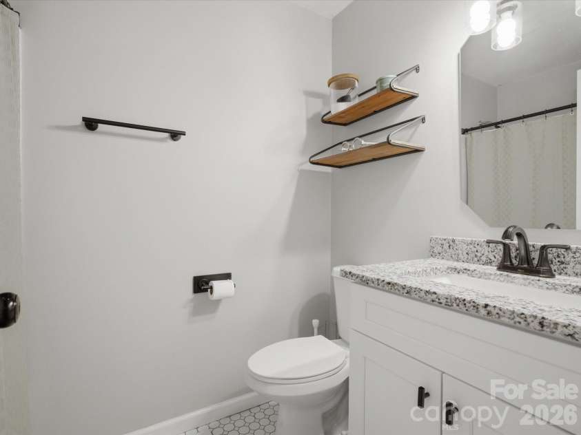 867 Lombardy Road, Rock Hill, SC 29730.  MLS# CAR4399576, YatesRealty ID 34456. 