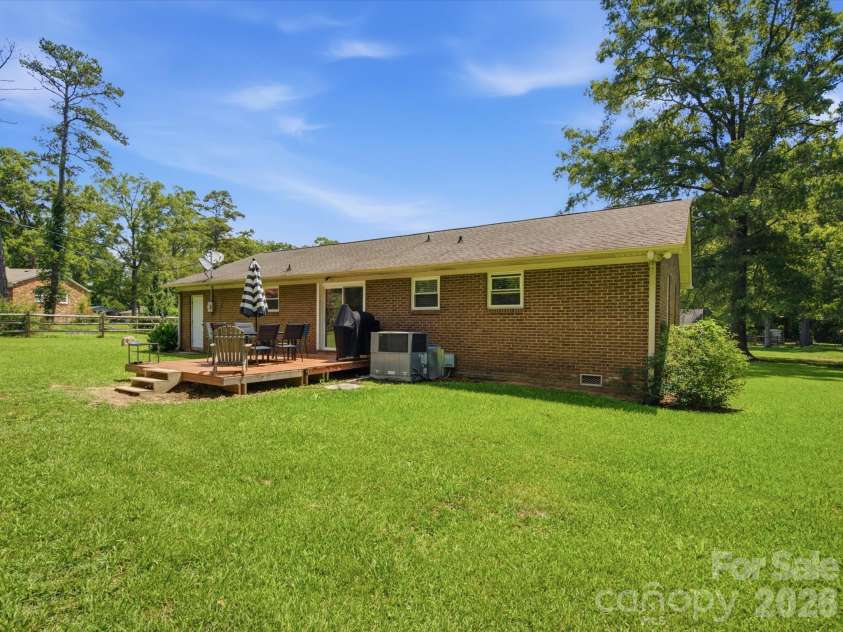 867 Lombardy Road, Rock Hill, SC 29730.  MLS# CAR4399576, YatesRealty ID 34456. 