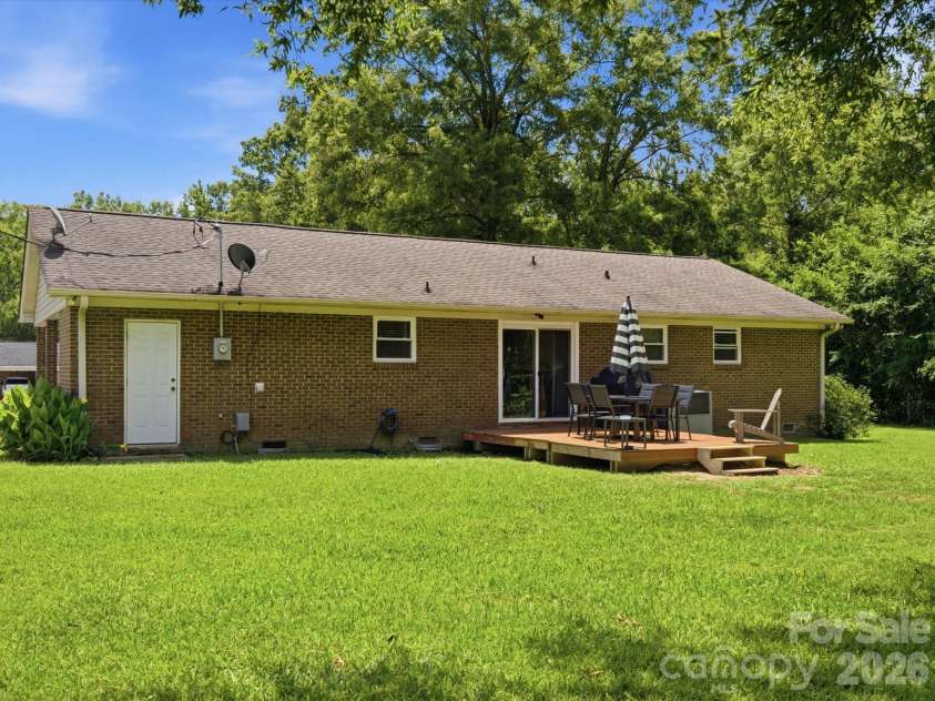 867 Lombardy Road, Rock Hill, SC 29730.  MLS# CAR4399576, YatesRealty ID 34456. 