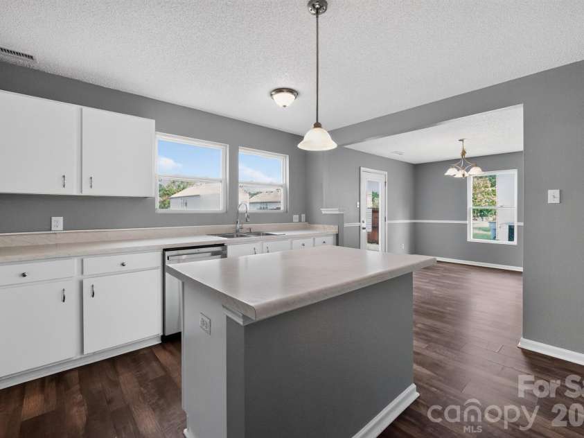 1444 Tygress Drive, Kannapolis, NC 28081.  MLS# CAR4396724, YatesRealty ID 34457. 