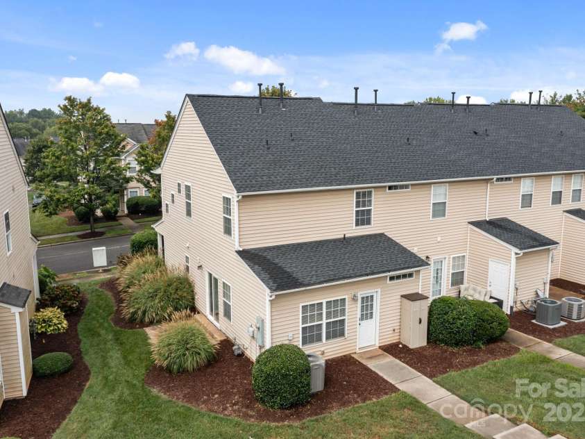 17744 Trolley Crossing Way, Cornelius, NC 28031.  MLS# CAR4289469, YatesRealty ID 34458. 