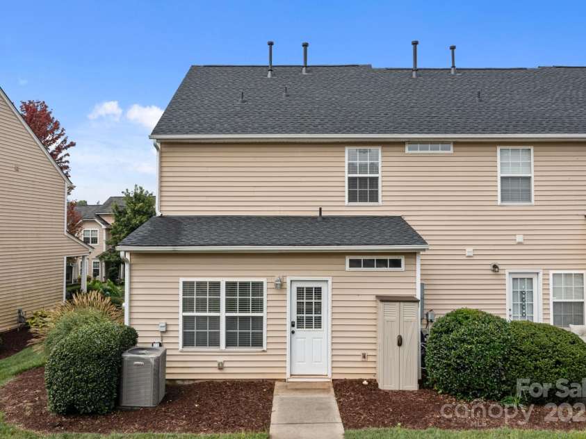 17744 Trolley Crossing Way, Cornelius, NC 28031.  MLS# CAR4289469, YatesRealty ID 34458. 