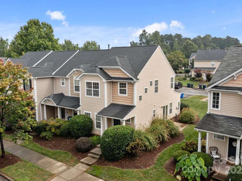 17744 Trolley Crossing Way, Cornelius, NC 28031.  MLS# CAR4289469, YatesRealty ID 34458. 