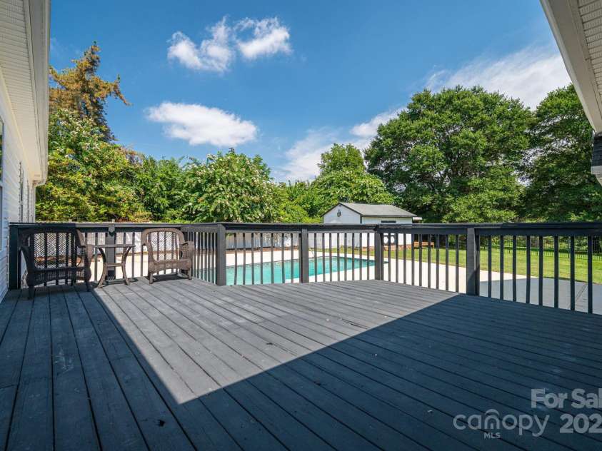 1414 Startown Road, Lincolnton, NC 28092.  MLS# CAR4293156, YatesRealty ID 34459. 