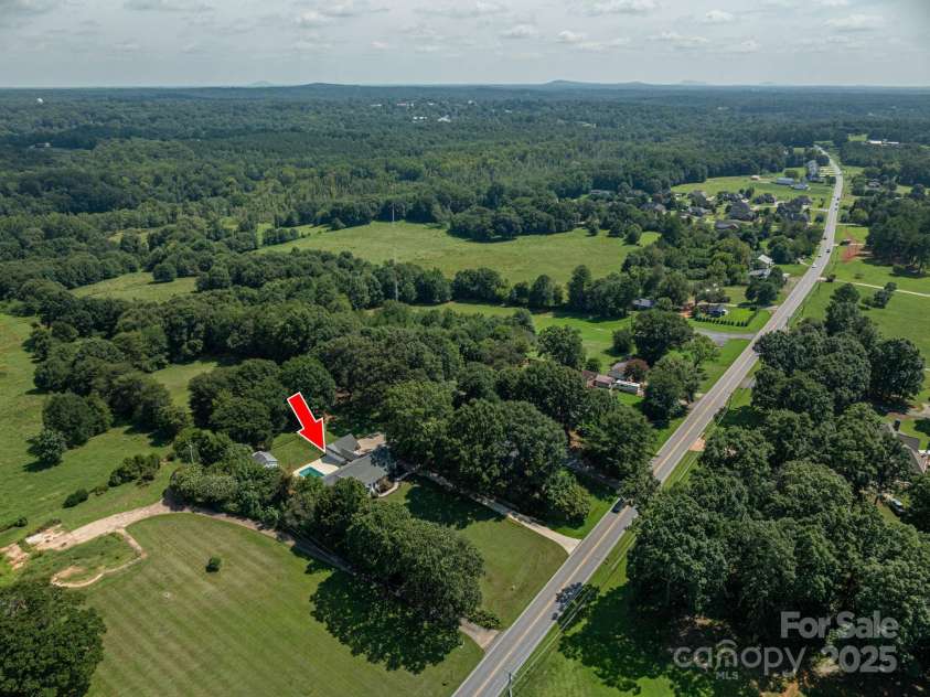 1414 Startown Road, Lincolnton, NC 28092.  MLS# CAR4293156, YatesRealty ID 34459. 