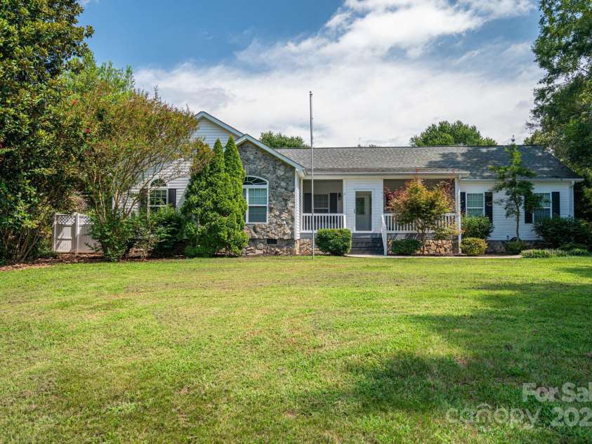 1414 Startown Road, Lincolnton, NC 28092.  MLS# CAR4293156, YatesRealty ID 34459. 