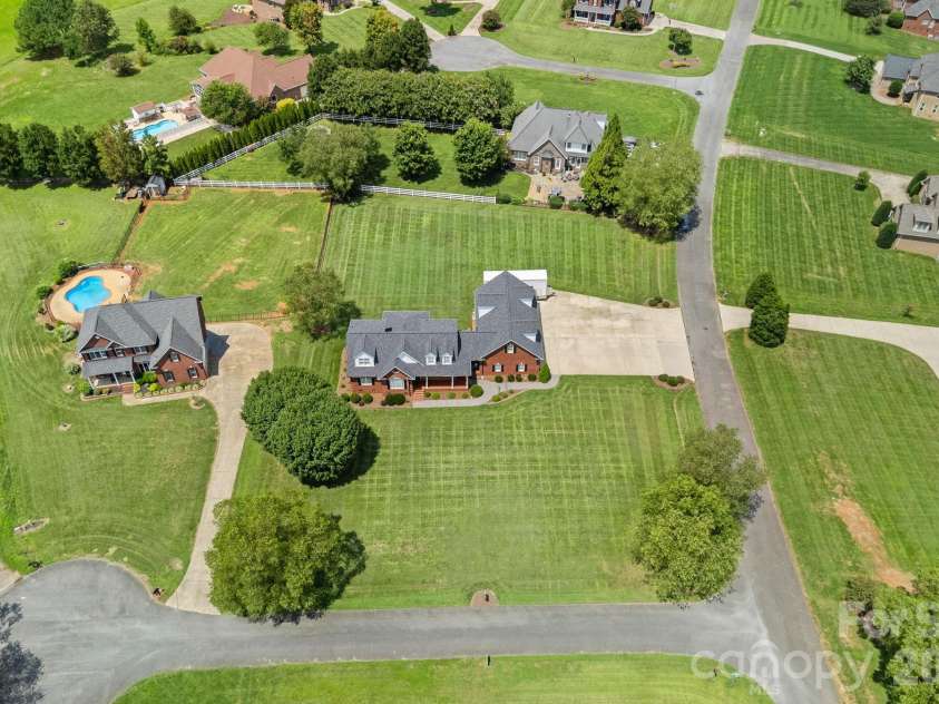 600 Ivah Lee Way, Monroe, NC 28110.  MLS# CAR4293198, YatesRealty ID 3446. 