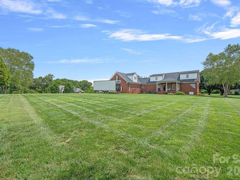 600 Ivah Lee Way, Monroe, NC 28110.  MLS# CAR4293198, YatesRealty ID 3446. 