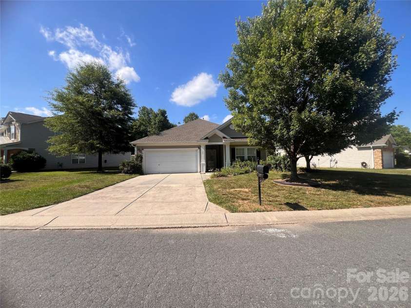 327 Annaberg Lane, Monroe, NC 28110.  MLS# CAR4399138, YatesRealty ID 34462. 