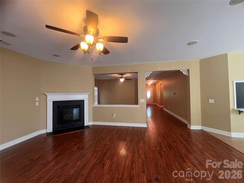 327 Annaberg Lane, Monroe, NC 28110.  MLS# CAR4399138, YatesRealty ID 34462. 