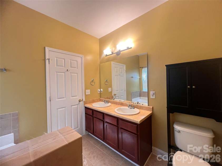 327 Annaberg Lane, Monroe, NC 28110.  MLS# CAR4399138, YatesRealty ID 34462. 