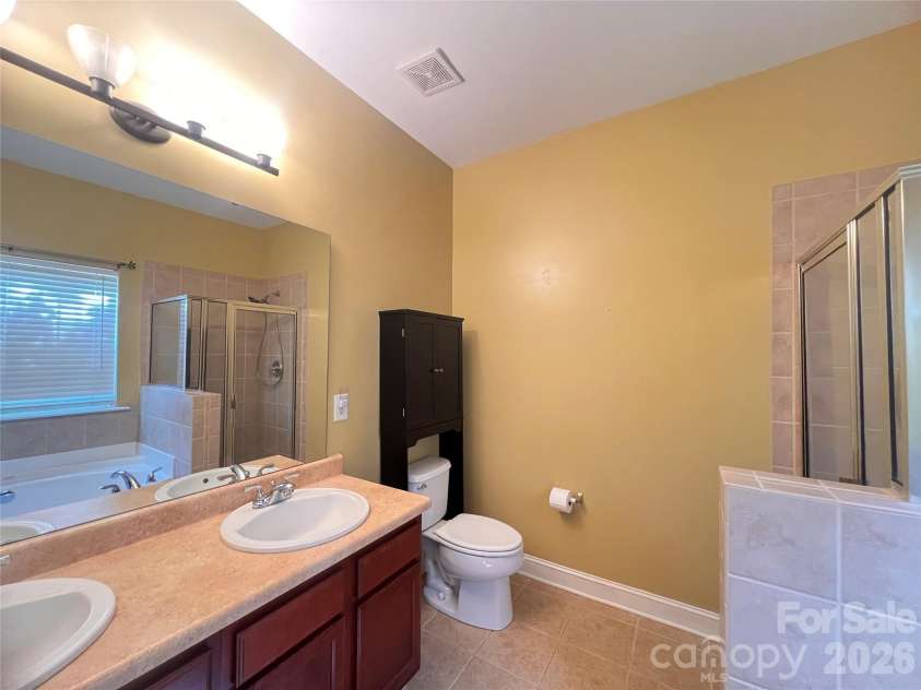 327 Annaberg Lane, Monroe, NC 28110.  MLS# CAR4399138, YatesRealty ID 34462. 