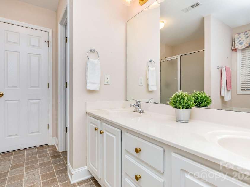 4608 Odessa Place, Monroe, NC 28110.  MLS# CAR4295914, YatesRealty ID 34462. 