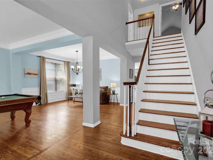 10104 Treetop Lane, Cornelius, NC 28031.  MLS# CAR4274344, YatesRealty ID 34464. 
