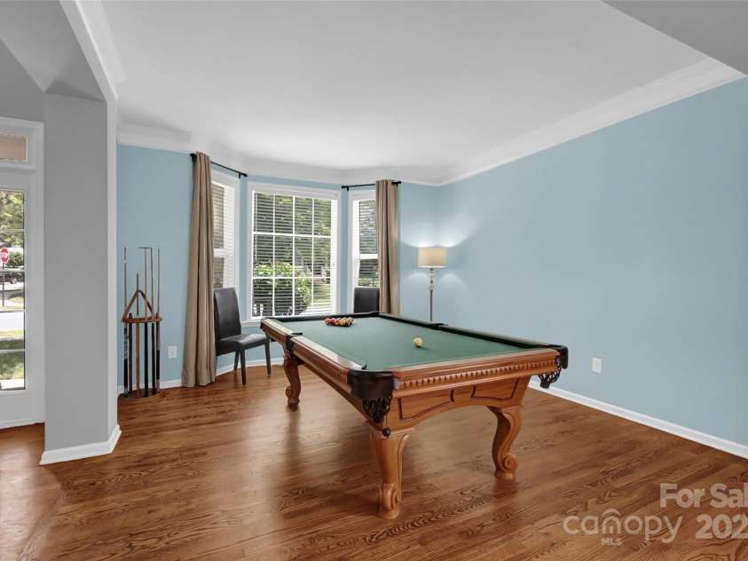10104 Treetop Lane, Cornelius, NC 28031.  MLS# CAR4274344, YatesRealty ID 34464. 