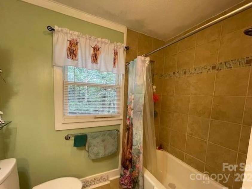 126 Waters Road, Bostic, NC 28018.  MLS# CAR4283369, YatesRealty ID 34465. 