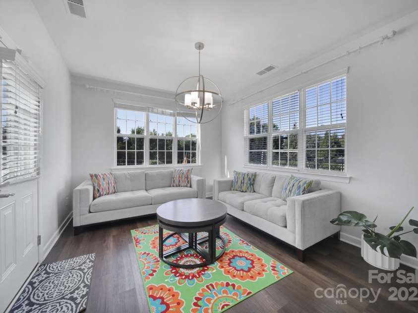 11015 Royal Colony Drive, Waxhaw, NC 28173.  MLS# CAR4285235, YatesRealty ID 34467. 