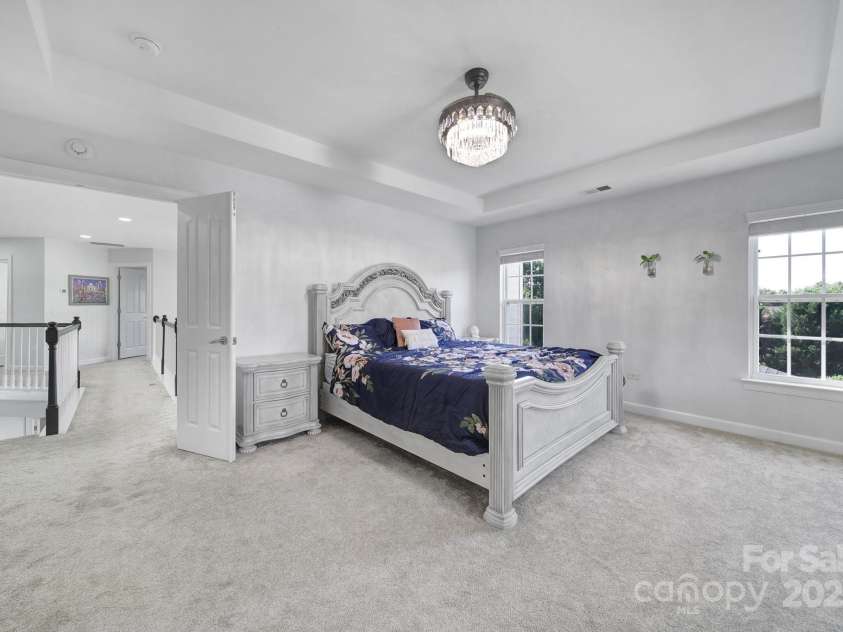 11015 Royal Colony Drive, Waxhaw, NC 28173.  MLS# CAR4285235, YatesRealty ID 34467. 