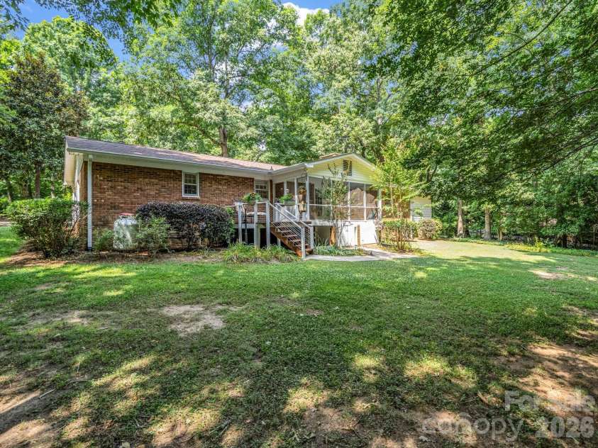 104 Dill Circle, Landrum, SC 29356.  MLS# CAR4399548, YatesRealty ID 34468. 