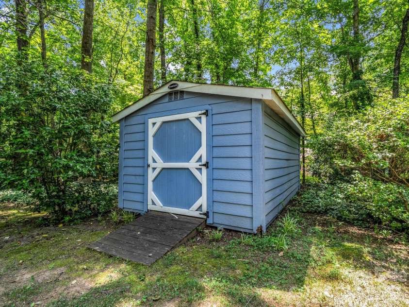 104 Dill Circle, Landrum, SC 29356.  MLS# CAR4399548, YatesRealty ID 34468. 
