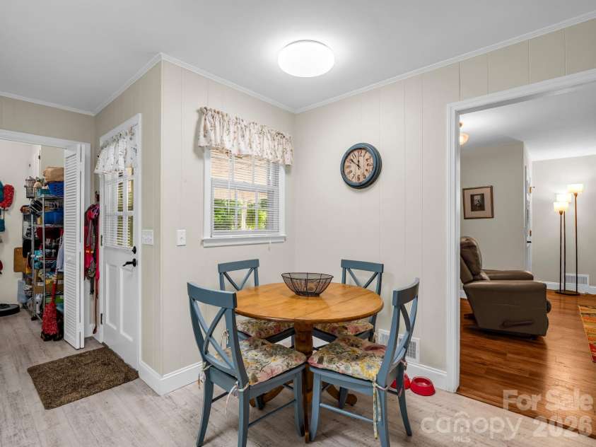 104 Dill Circle, Landrum, SC 29356.  MLS# CAR4399548, YatesRealty ID 34468. 