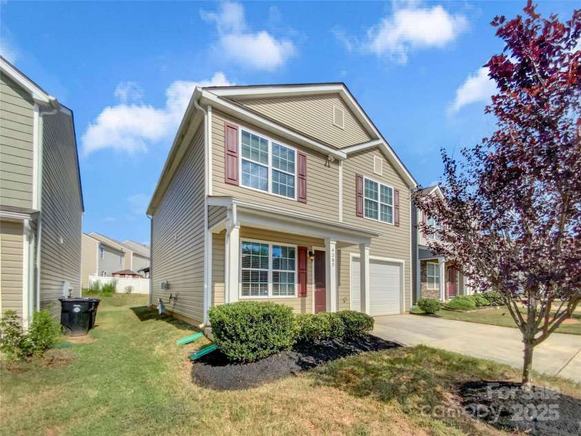 4285 Long Arrow Drive, Concord, NC 28025.  MLS# CAR4286769, YatesRealty ID 34468. 